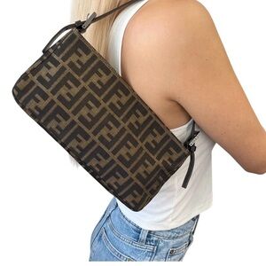 Fashion Fendi Brown Monogram Shoulder Bag